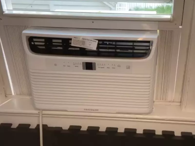 How to Install a Frigidaire Room Air Conditioner