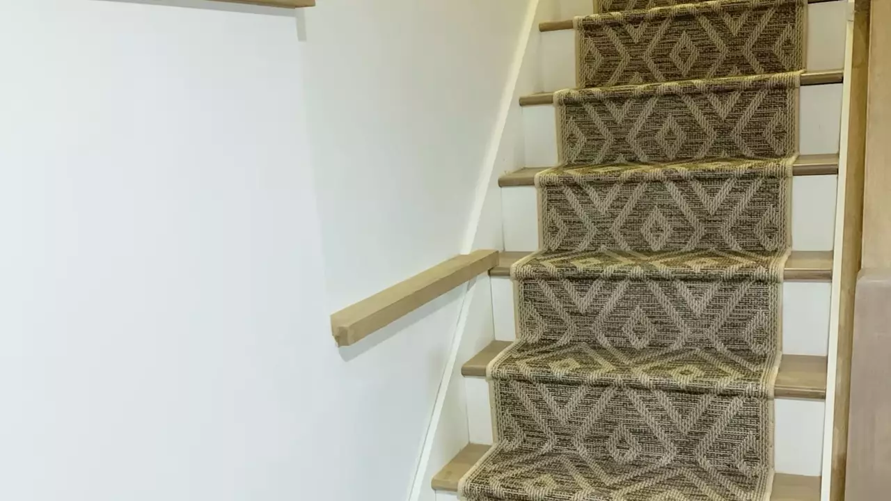 How to Install Carpet Runners on Stairs