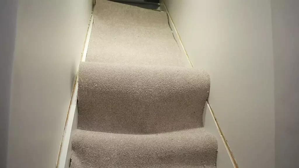 How to Install Carpet Stairs