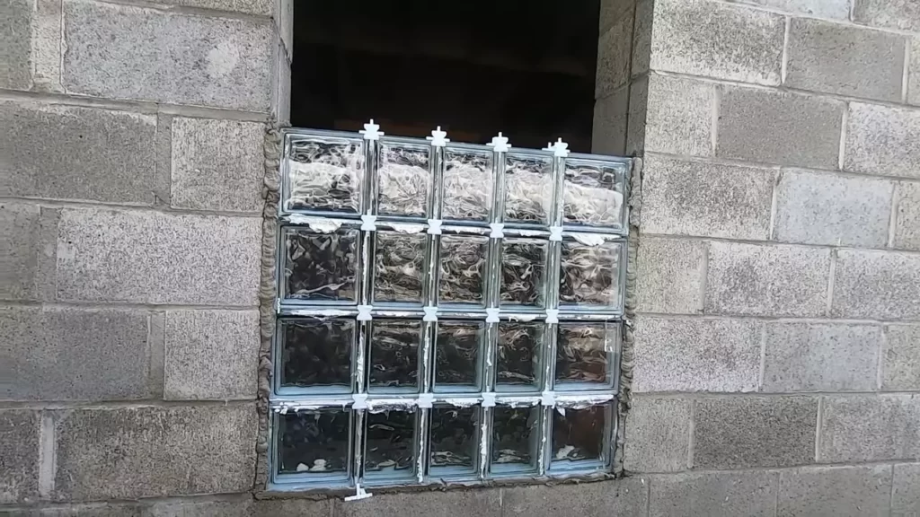 How to Install Glass Block With Mortar