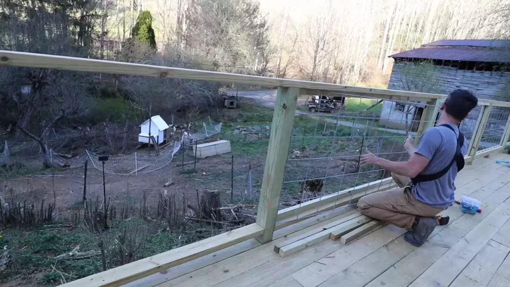 How to Install Hog Panels