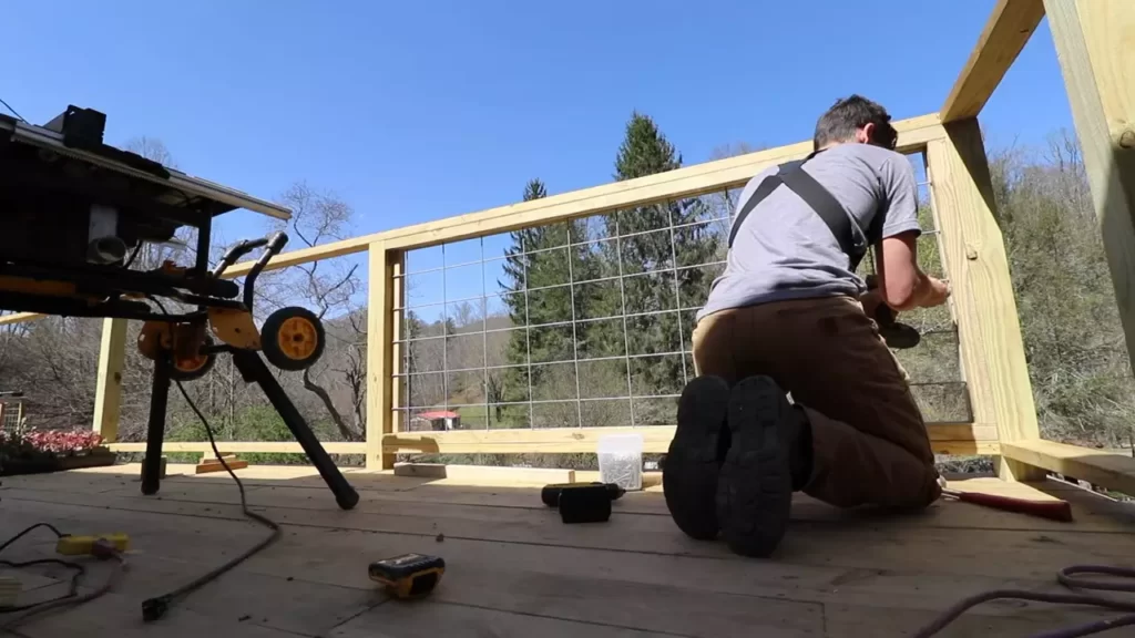 How to Install Hog Panels