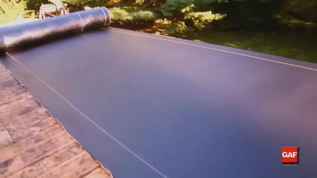 How to Install Rolled Roofing on a Patio