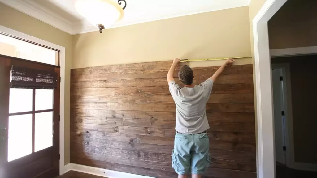How to Install Wood Planks on Wall