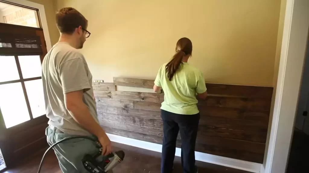 How to Install Wood Planks on Wall