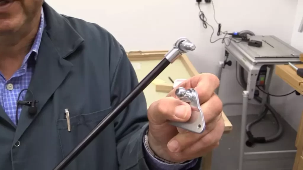 How to Install a Gas Spring