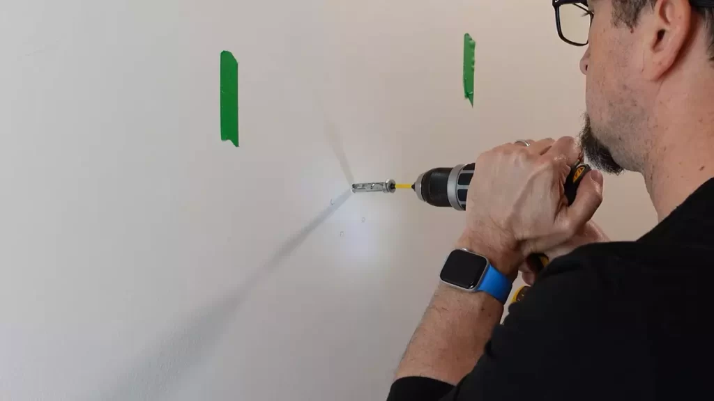 How to Install a Handrail on a Wall