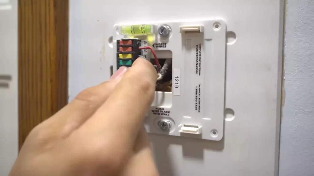 How to Install a Home Thermostat